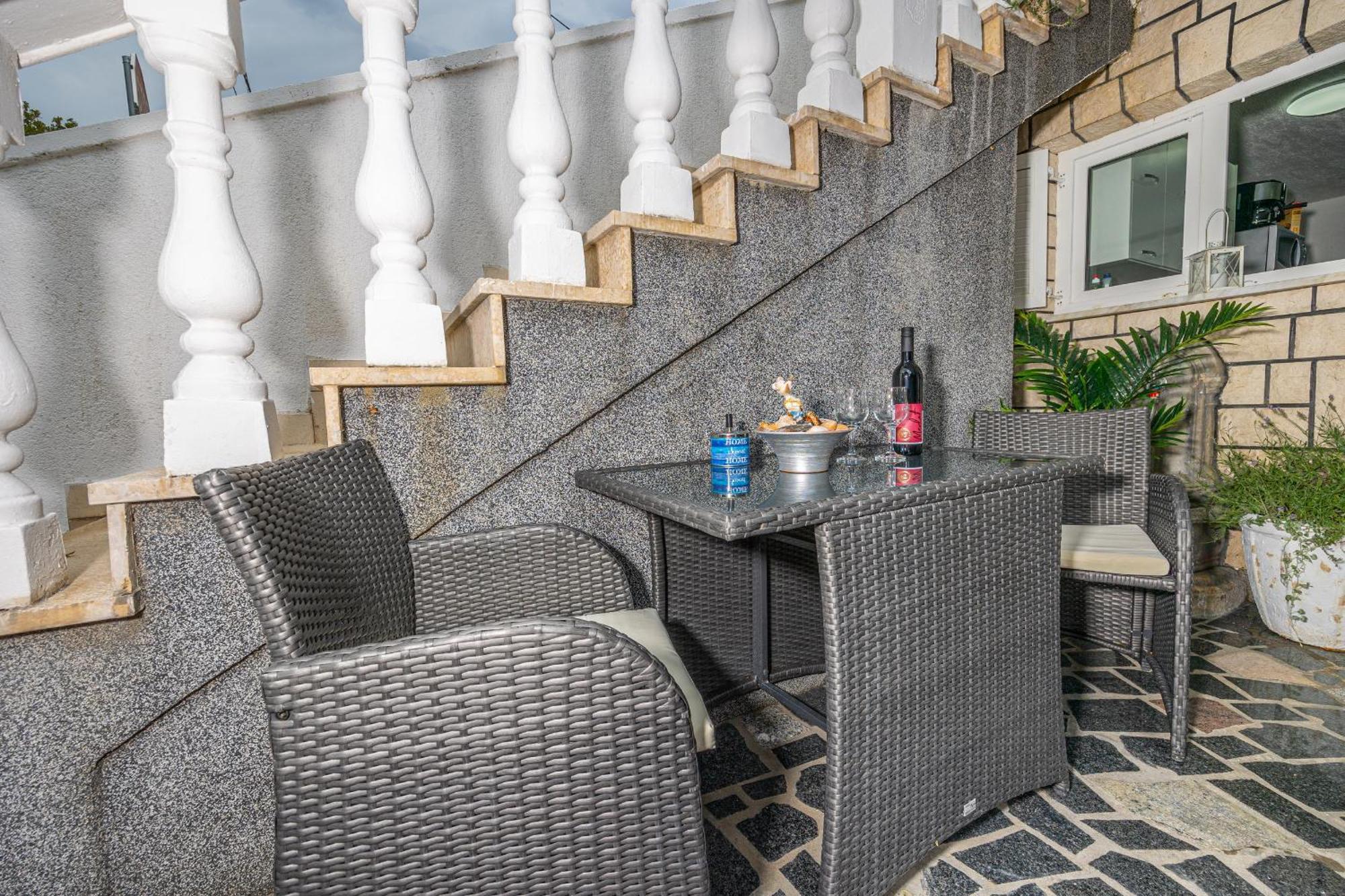 Villa Lara 클레노비차 외부 사진
